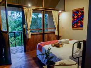 Pacha Room – Amazon Lodge